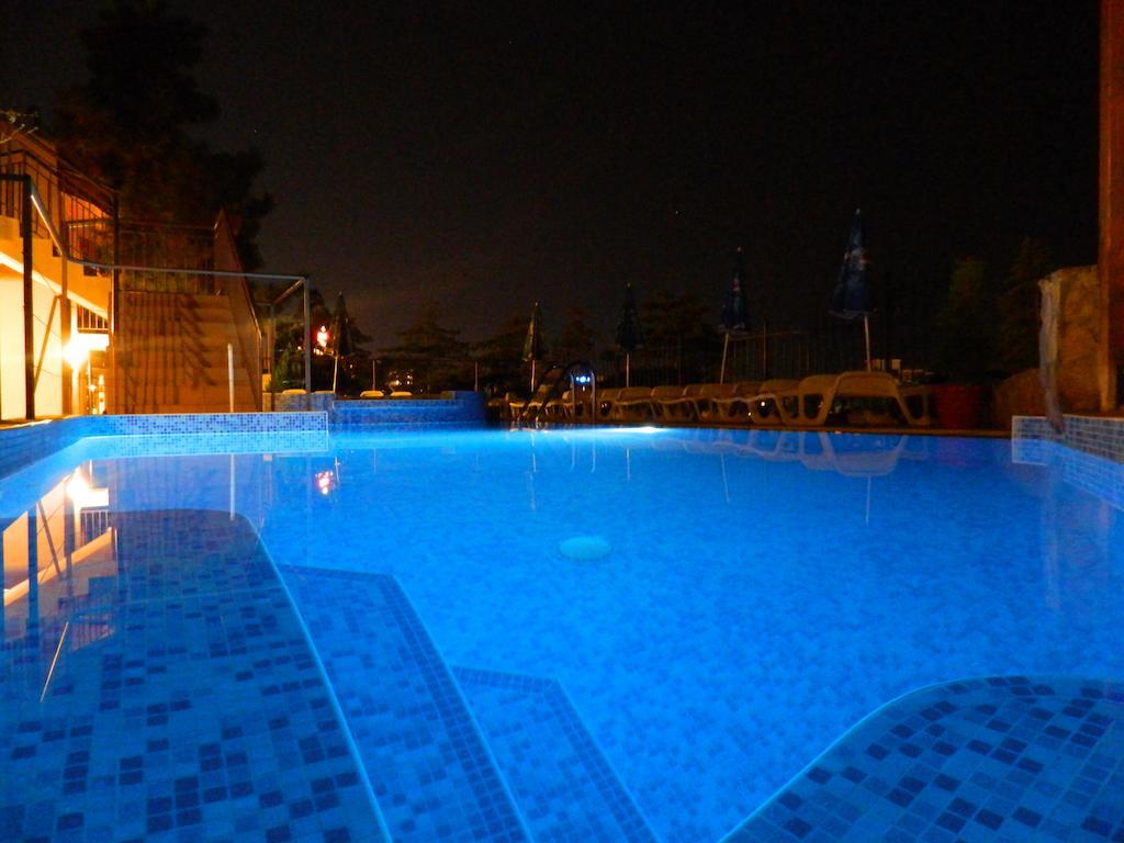 Family Hotel Privileg Slantschew brjag Exterior foto