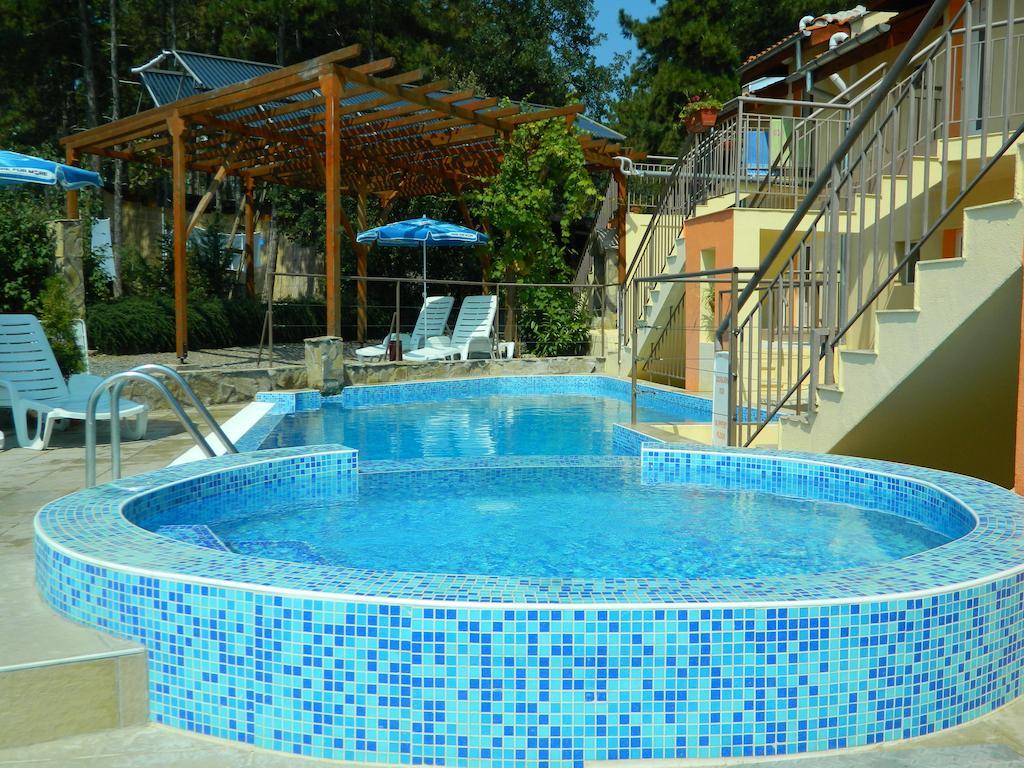 Family Hotel Privileg Slantschew brjag Exterior foto