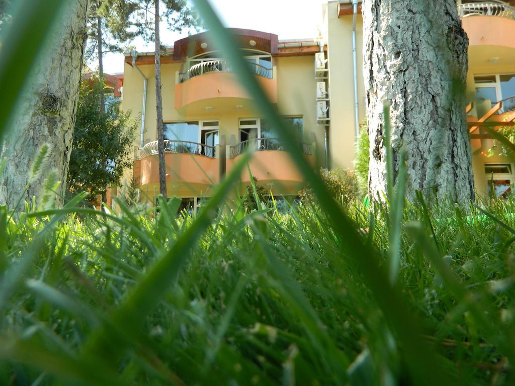 Family Hotel Privileg Slantschew brjag Exterior foto